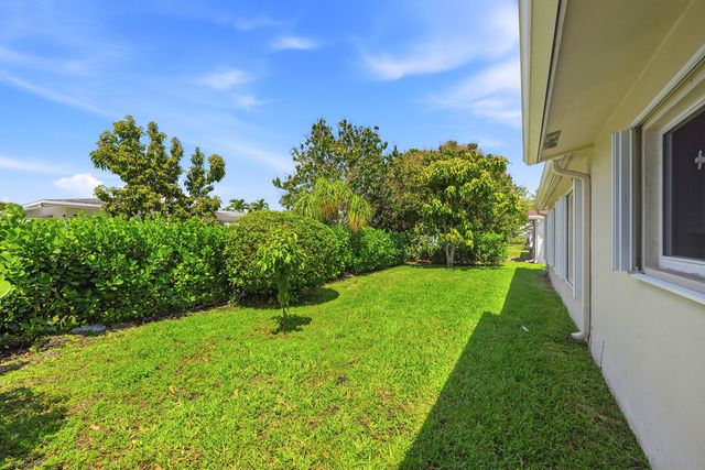 1125 N Rock Island Road, Margate, FL 33063