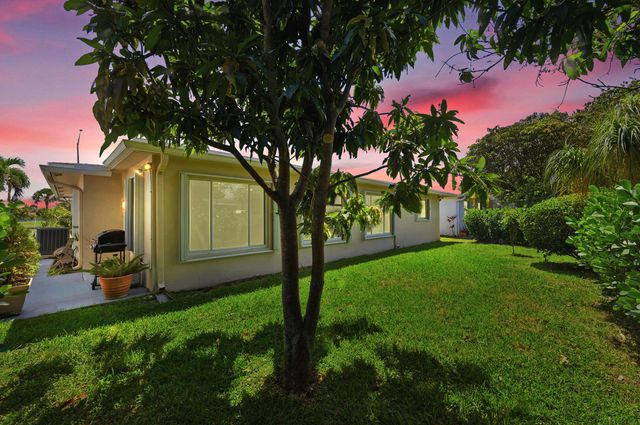 1125 N Rock Island Road, Margate, FL 33063