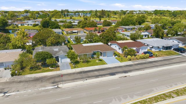 1125 N Rock Island Road, Margate, FL 33063