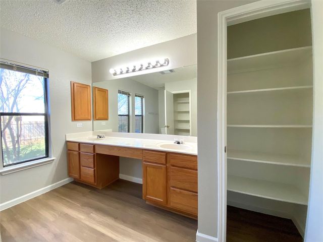 2101 Jasper LN, Cedar Park, TX 78613