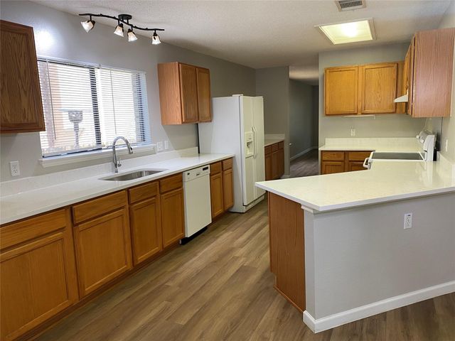 2101 Jasper LN, Cedar Park, TX 78613