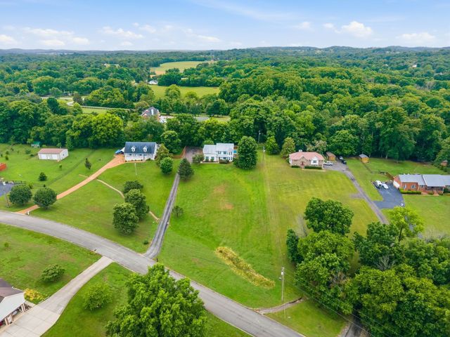 615 Vaughans Gap Rd, Spring Hill, TN 37174
