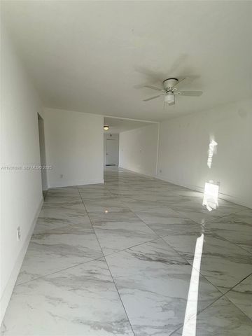 4265 SW 51st St 1, Dania Beach, FL 33314