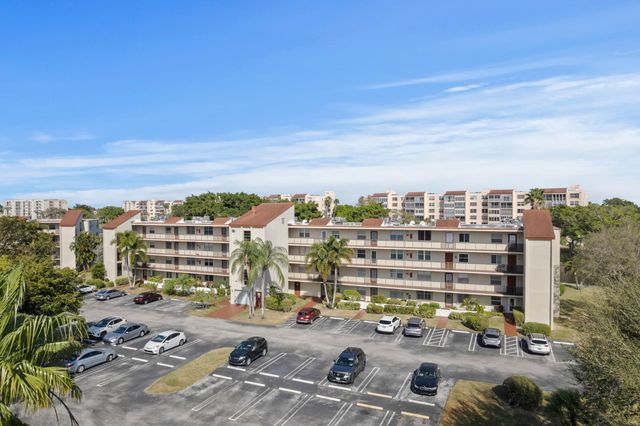 27 Abbey Lane 307, Delray Beach, FL 33446