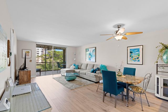 27 Abbey Lane 307, Delray Beach, FL 33446