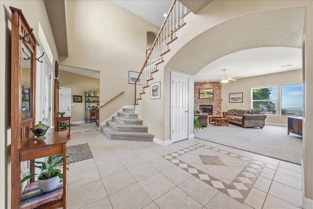 6947 Mountain View Ter, Browns Valley, CA 95918