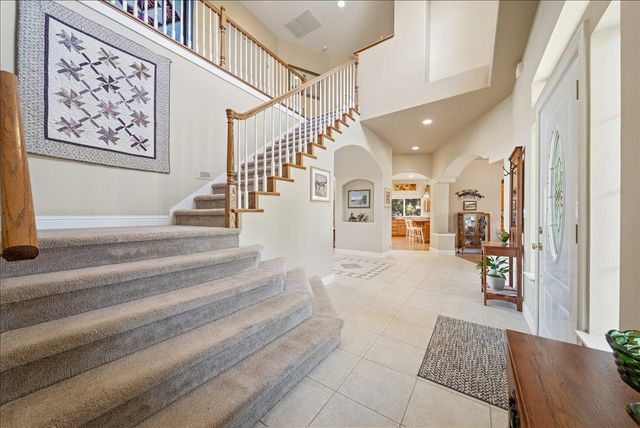 6947 Mountain View Ter, Browns Valley, CA 95918