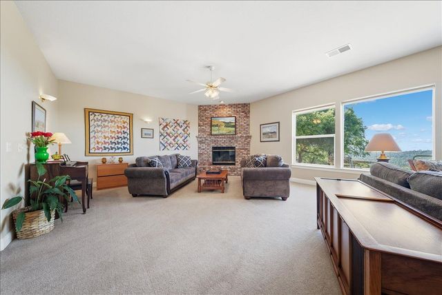 6947 Mountain View Ter, Browns Valley, CA 95918