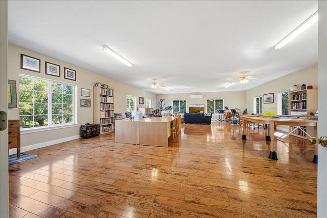 6947 Mountain View Ter, Browns Valley, CA 95918