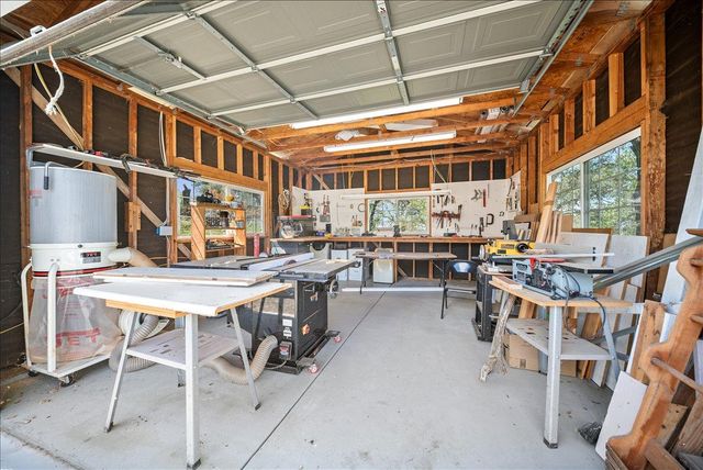 6947 Mountain View Ter, Browns Valley, CA 95918