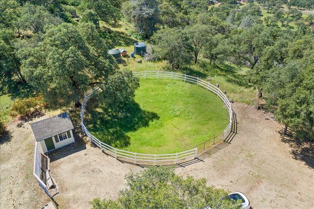 6947 Mountain View Ter, Browns Valley, CA 95918