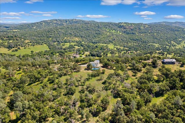 6947 Mountain View Ter, Browns Valley, CA 95918