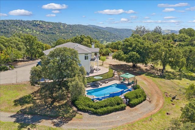 6947 Mountain View Ter, Browns Valley, CA 95918