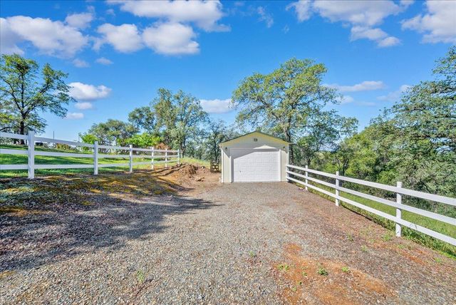 6947 Mountain View Ter, Browns Valley, CA 95918