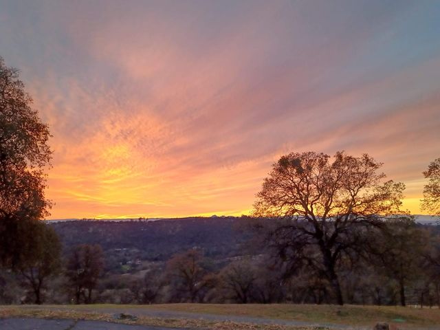 6947 Mountain View Ter, Browns Valley, CA 95918