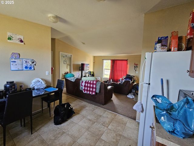 310 E COLLINS St, Goldendale, WA 98620