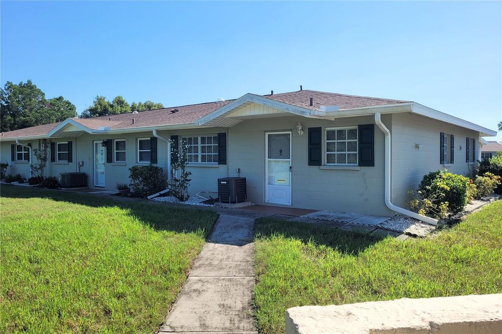 Image 1 of property listing at 2609 GOLF COURSE DRIVE 403, Sarasota, FL 34234