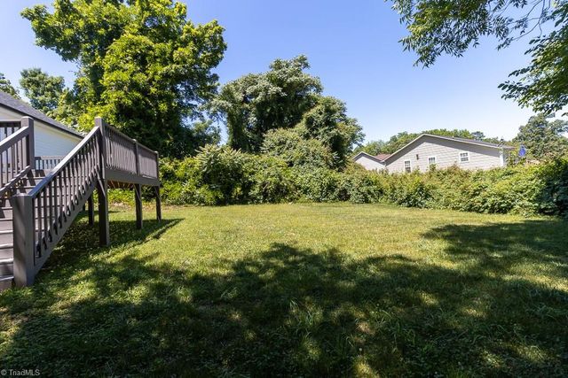 1329 Belleauwood Street, Winston-salem, NC 27107