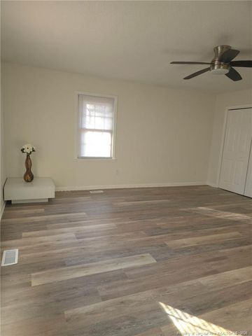 5945 Muscat Road, Hope Mills, NC 28348