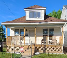 5800 Pennsylvania Street, Detroit City, MI 48213