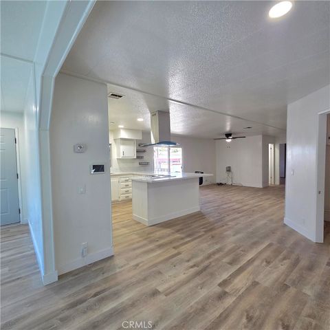 30930 Paradise Palm, Homeland, CA 92548
