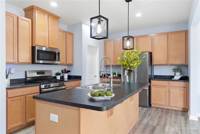 1125 Baywood Drive, Fairborn, OH 45324