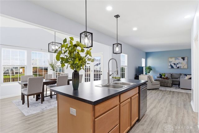 1125 Baywood Drive, Fairborn, OH 45324