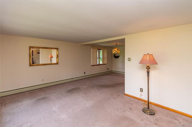 26 Beatty Lane, Pine Bush, NY 12566