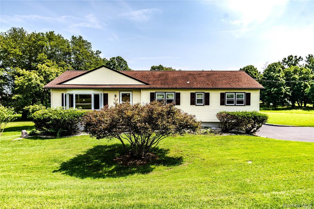 26 Beatty Lane, Pine Bush, NY 12566