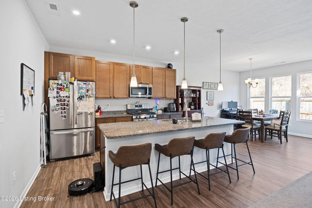 2116 Quail Ridge Dr, La Grange, KY 40031