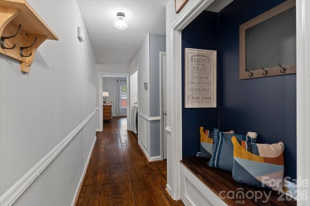 300 Brookmeade Drive, Statesville, NC 28625