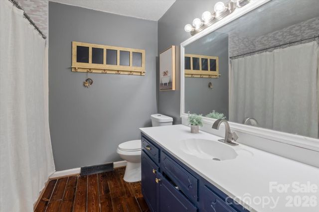 300 Brookmeade Drive, Statesville, NC 28625