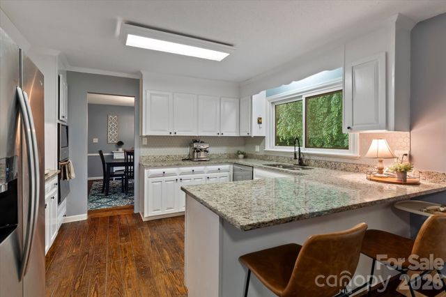 300 Brookmeade Drive, Statesville, NC 28625