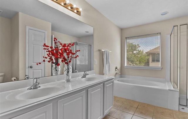 12430 Oriole Lake Way, Houston, TX 77089