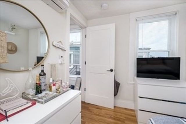 84 Emerson St 2, Boston, MA 02127