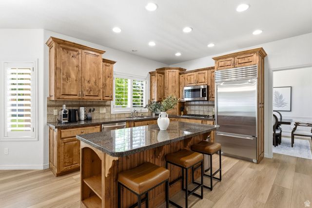1712 E SOMERSET RIDGE DR, Draper, UT 84020