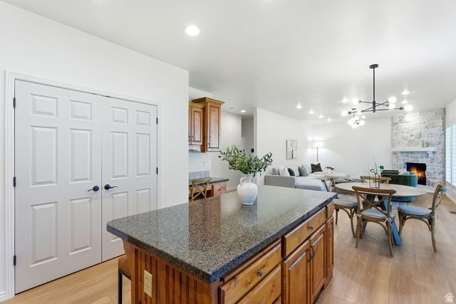 1712 E SOMERSET RIDGE DR, Draper, UT 84020
