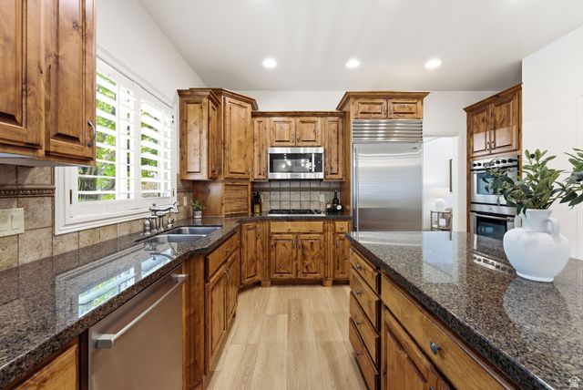 1712 E SOMERSET RIDGE DR, Draper, UT 84020