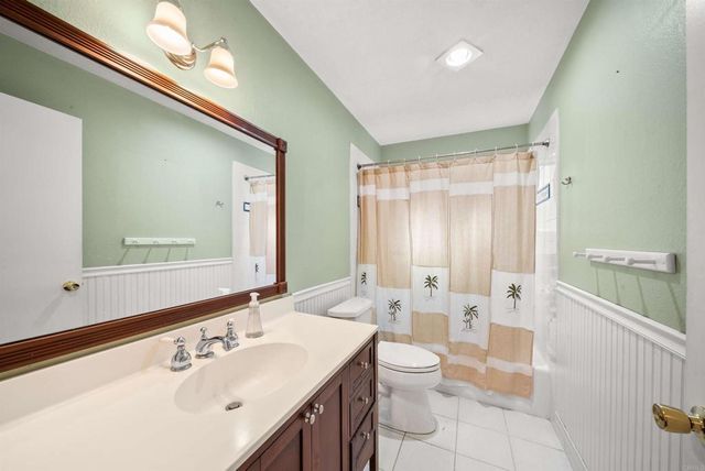 2518 Unicornio Street, Carlsbad, CA 92009