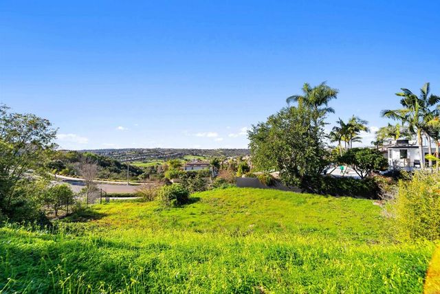 2518 Unicornio Street, Carlsbad, CA 92009