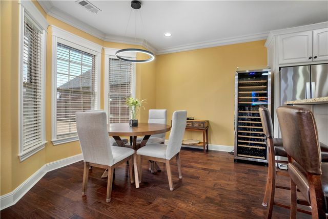 4200 NE Blue Spruce Avenue, Bentonville, AR 72712