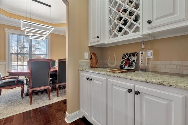 4200 NE Blue Spruce Avenue, Bentonville, AR 72712