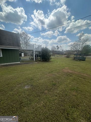 4 Sweetbriar Road, Newnan, GA 30263