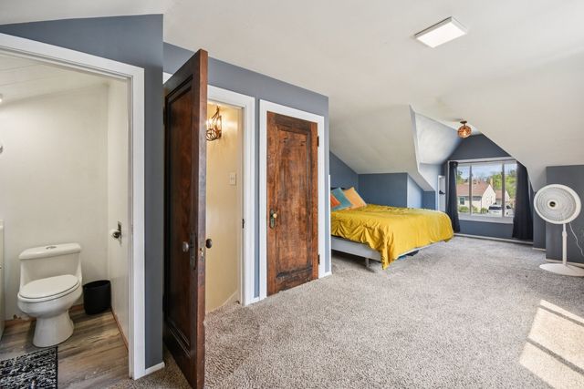 836 S Michigan Avenue, Villa Park, IL 60181