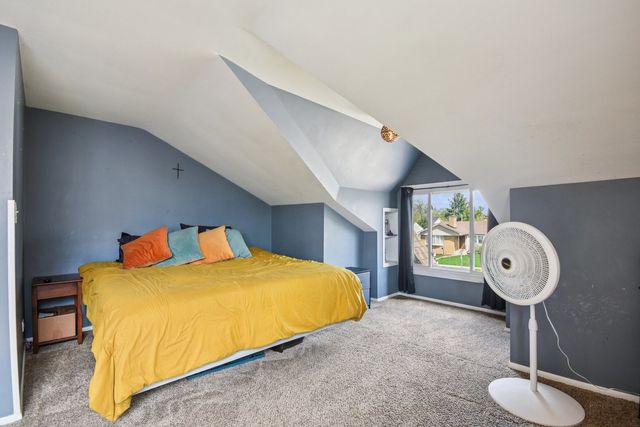 836 S Michigan Avenue, Villa Park, IL 60181