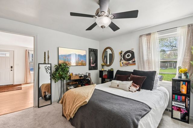 836 S Michigan Avenue, Villa Park, IL 60181