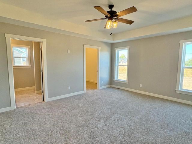 1762 LOYAL DRIVE, Neenah, WI 54956