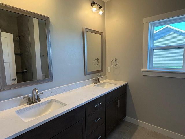 1762 LOYAL DRIVE, Neenah, WI 54956