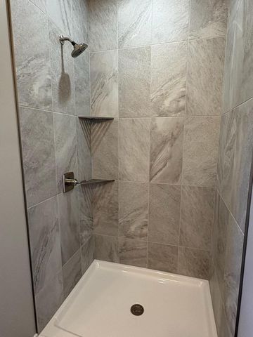 1762 LOYAL DRIVE, Neenah, WI 54956