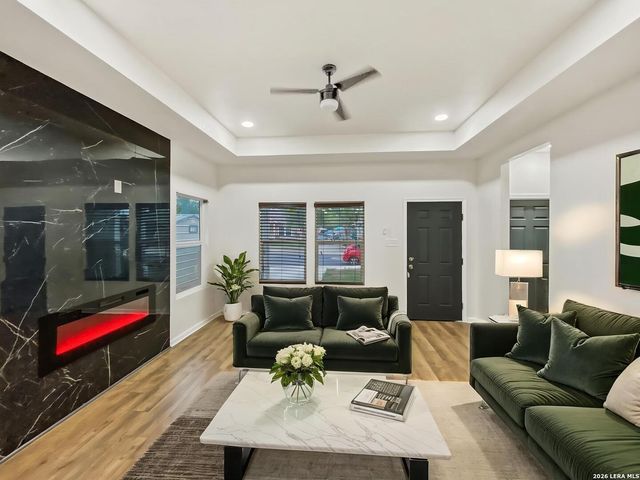 338 SW 42nd, San Antonio, TX 78237